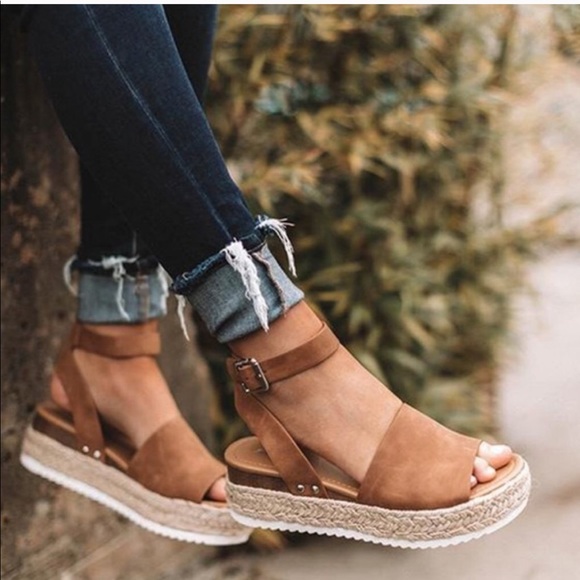 Shoes - Tan Espadrilles Platform Sandals Platform